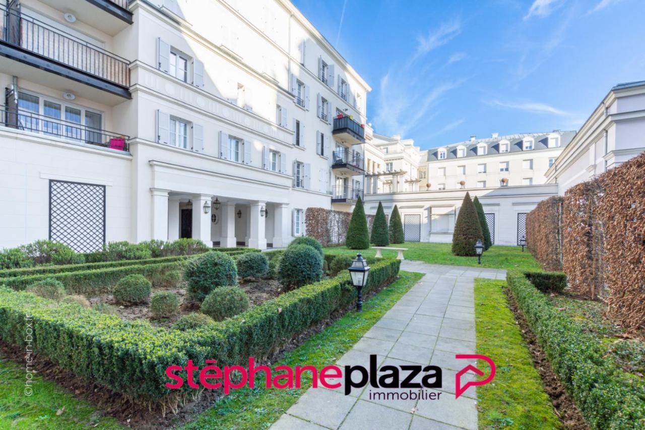 Plaza Ariane 01 Proche Disneyland Paris Chessy  Exterior foto